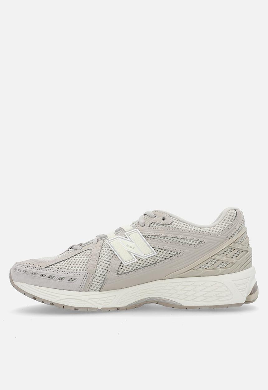 New Balance  - 1906r - grey day
