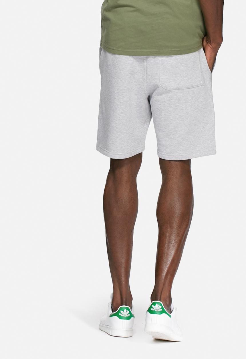 basicthread - Basic sweat shorts