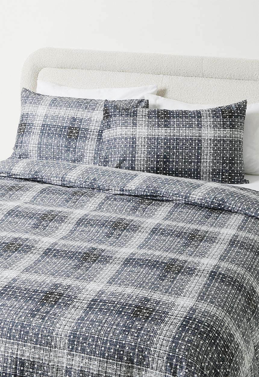 Sixth Floor - Venus Check Super Soft Duvet Set