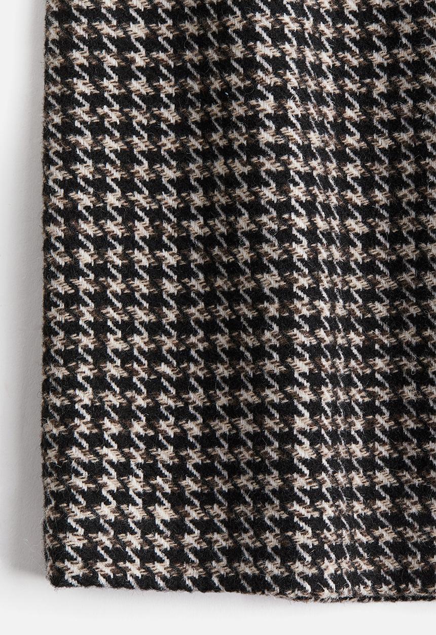 H&M - Mini skirt - black dogtooth-patterned