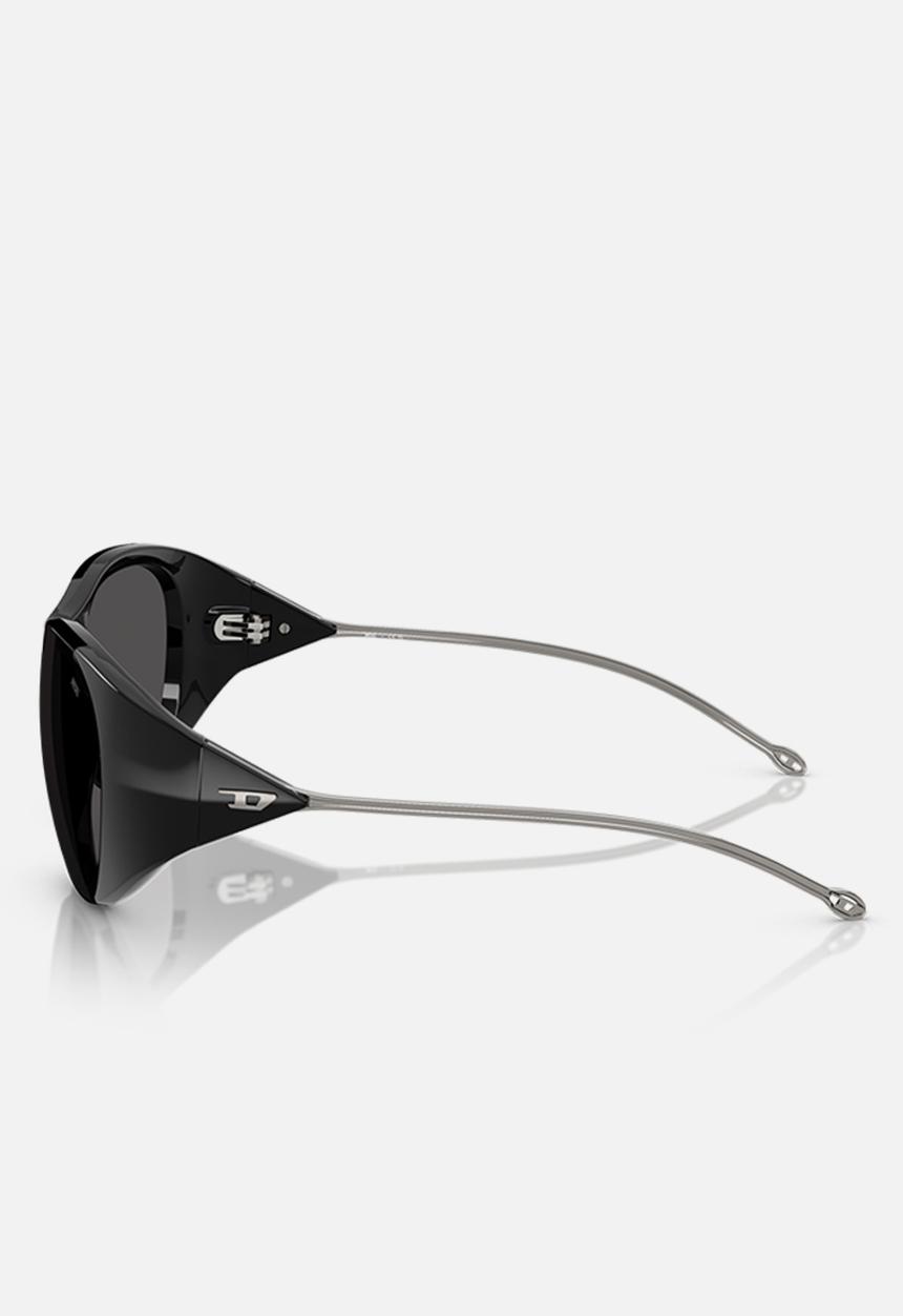 Diesel  - DSL - Shiny Black