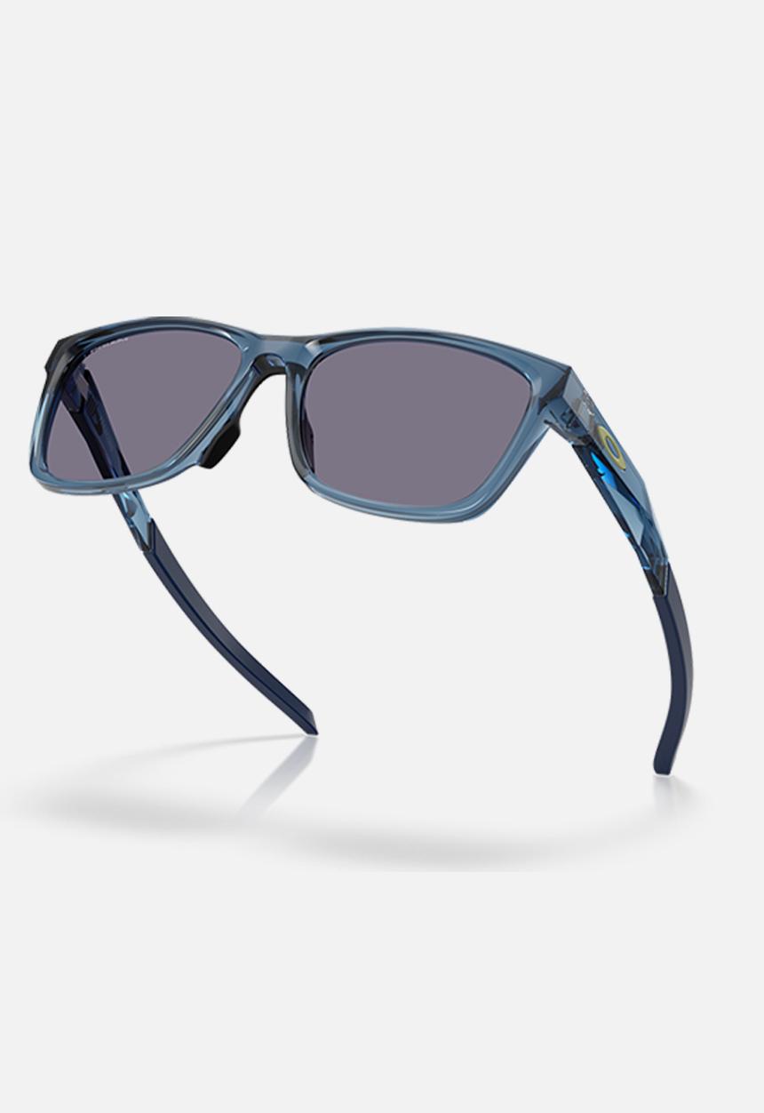 Oakley - Paracord - Transparent Abyss-Blue