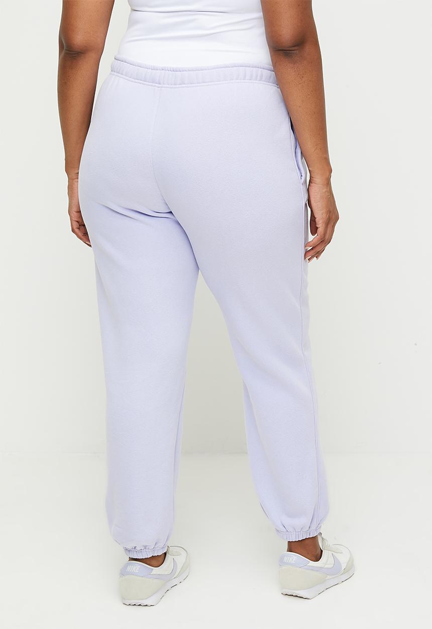 Cotton On - Plus Plush Essential Gym Sweatpant - Pastel Lilac/Outdoor Club