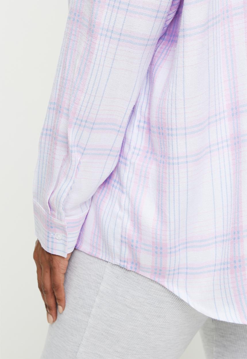 Cotton On - Plus Flannel Boyfriend Long Sleeve Shirt - Pink &  Blue Lacey Check
