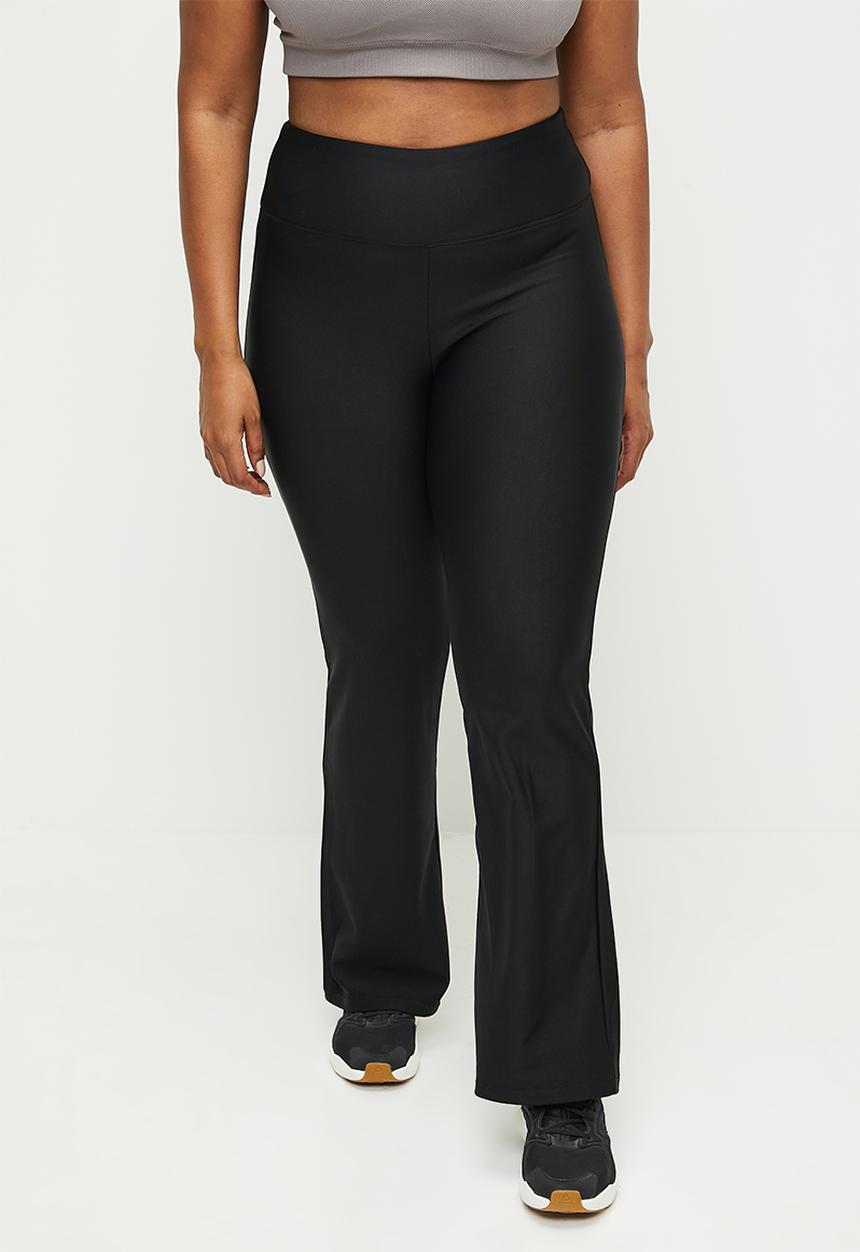 Cotton On - Plus Fleece Lined Outdoor Flare - Black