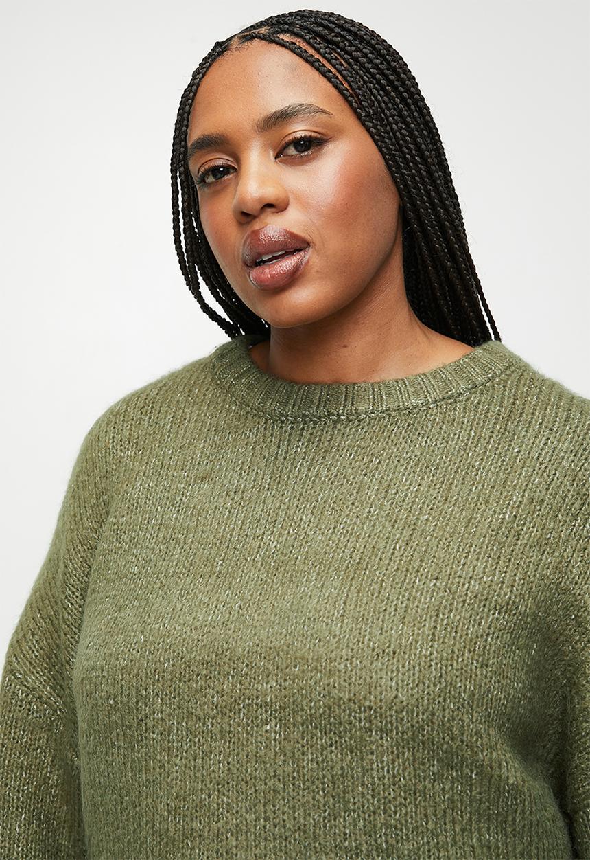 Cotton On - Plus  luxe crew pullover - burnt olive