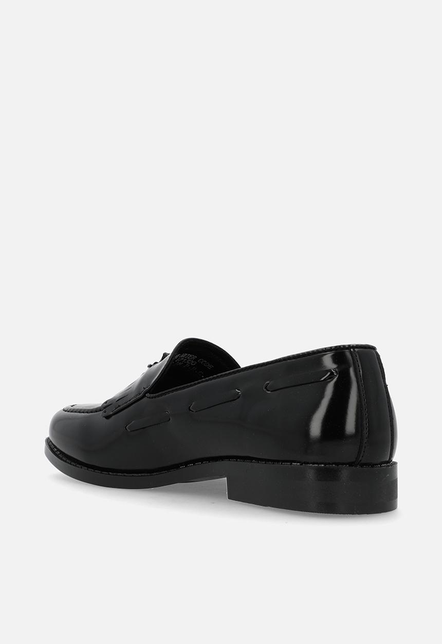 PC - Hi Shine Tassel with Fringe Slip on - Black