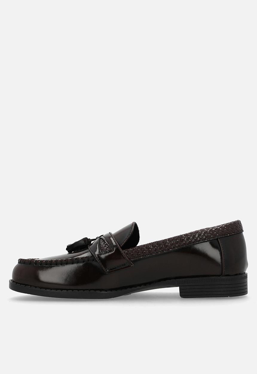 PC - Hi Shine Tassel Slip on - brown
