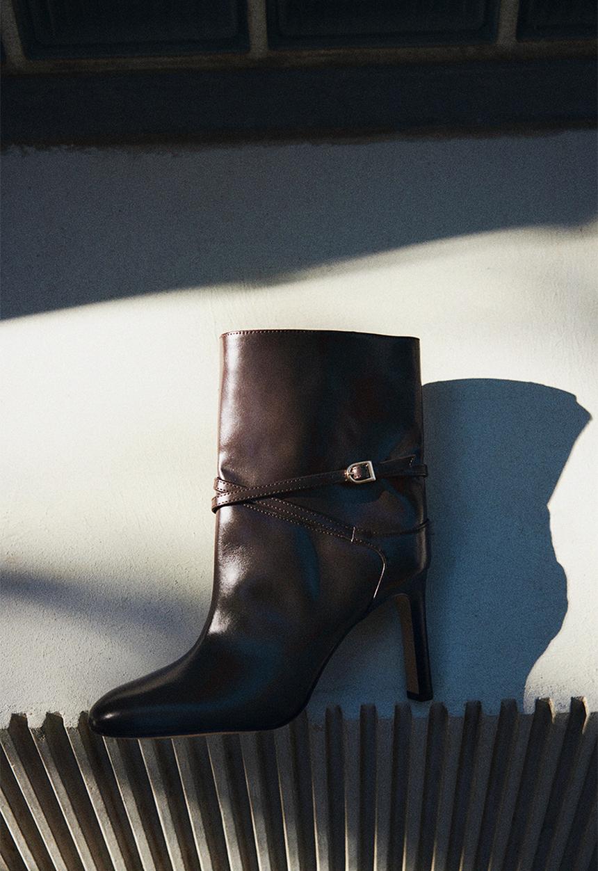 H&M - Heeled ankle boots - dark brown