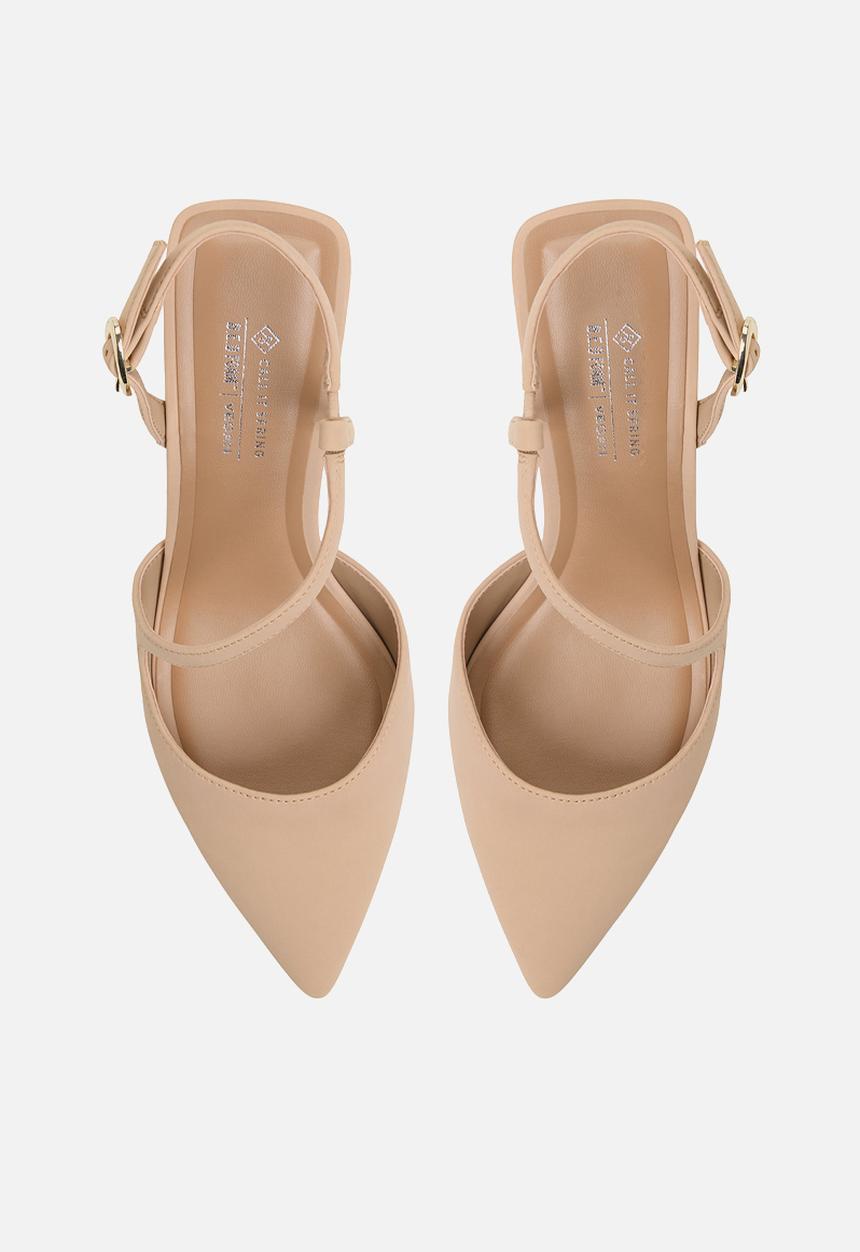 Call It Spring - Novaah closed toe slingback - beige