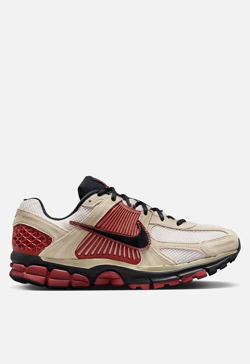 Nike - Nike Zoom Vomero 5