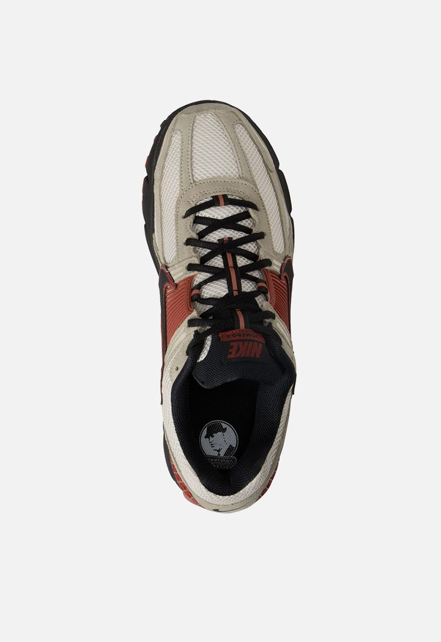 Nike - Nike Zoom Vomero 5