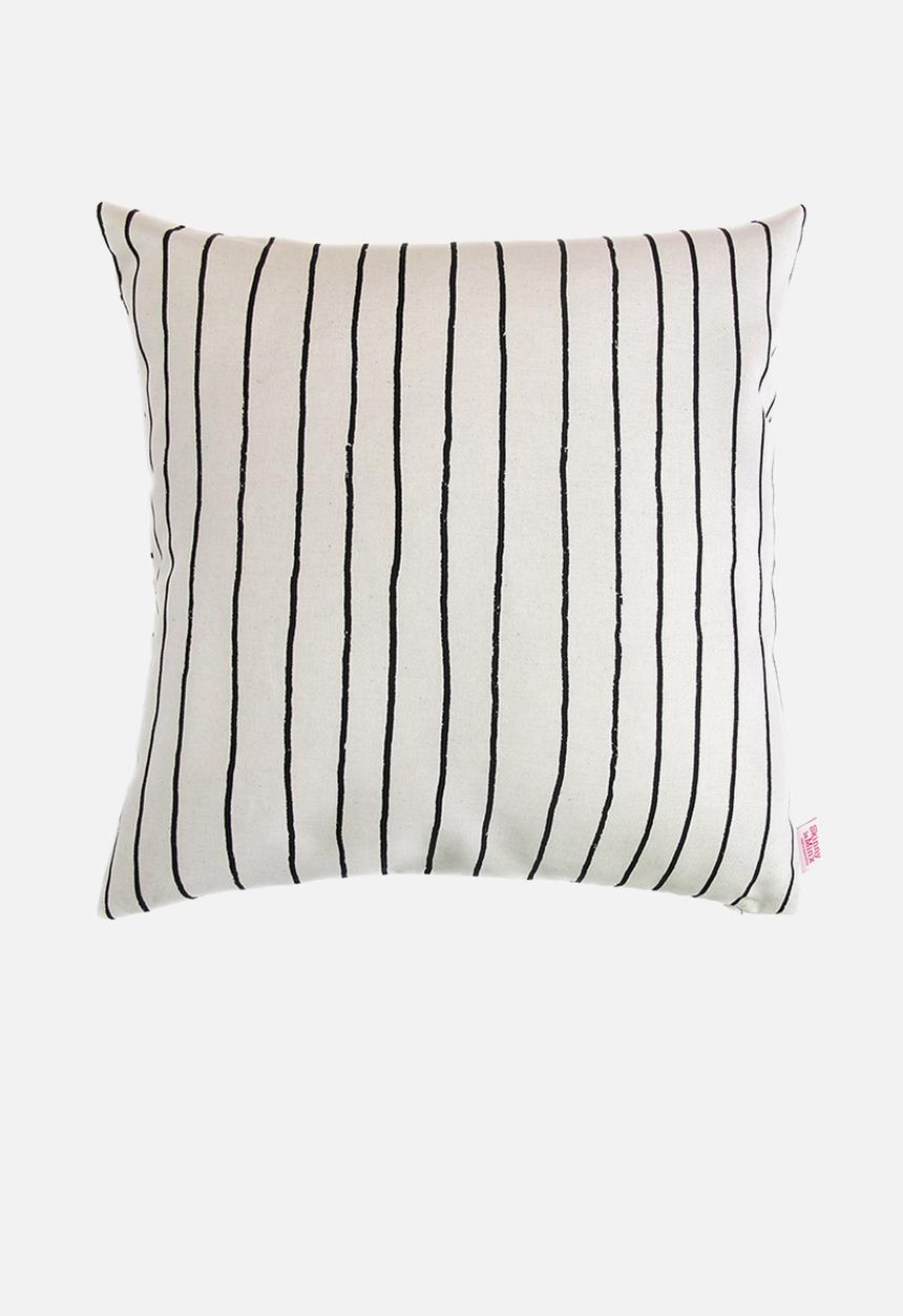 Skinny La Minx - Simple stripe cushion cover