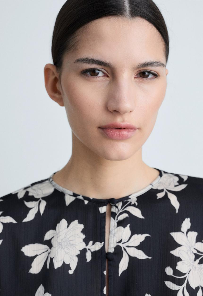 MANGO - Blouse Swan - Black