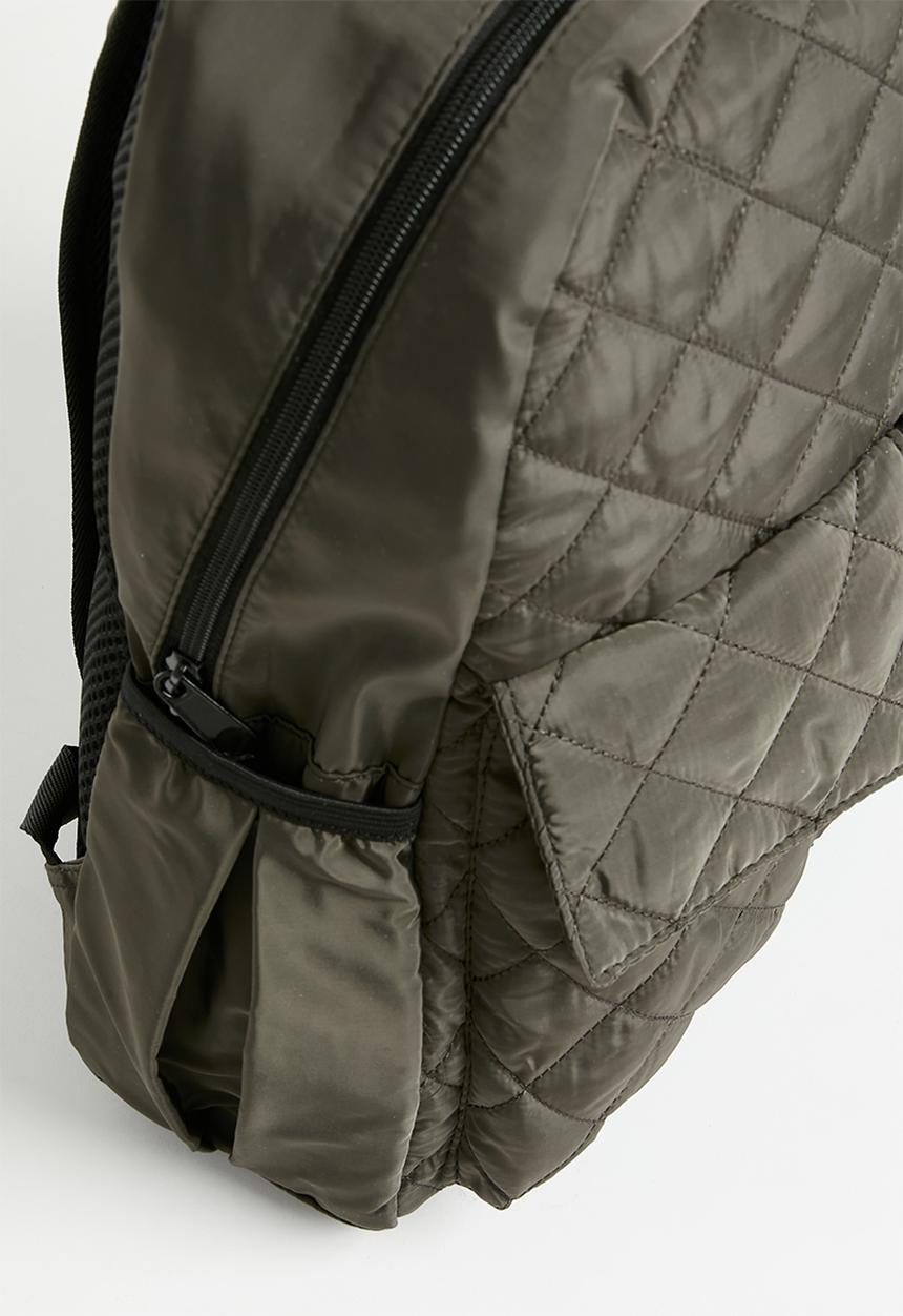 Pop Candy - G & s quilted backpack - olive