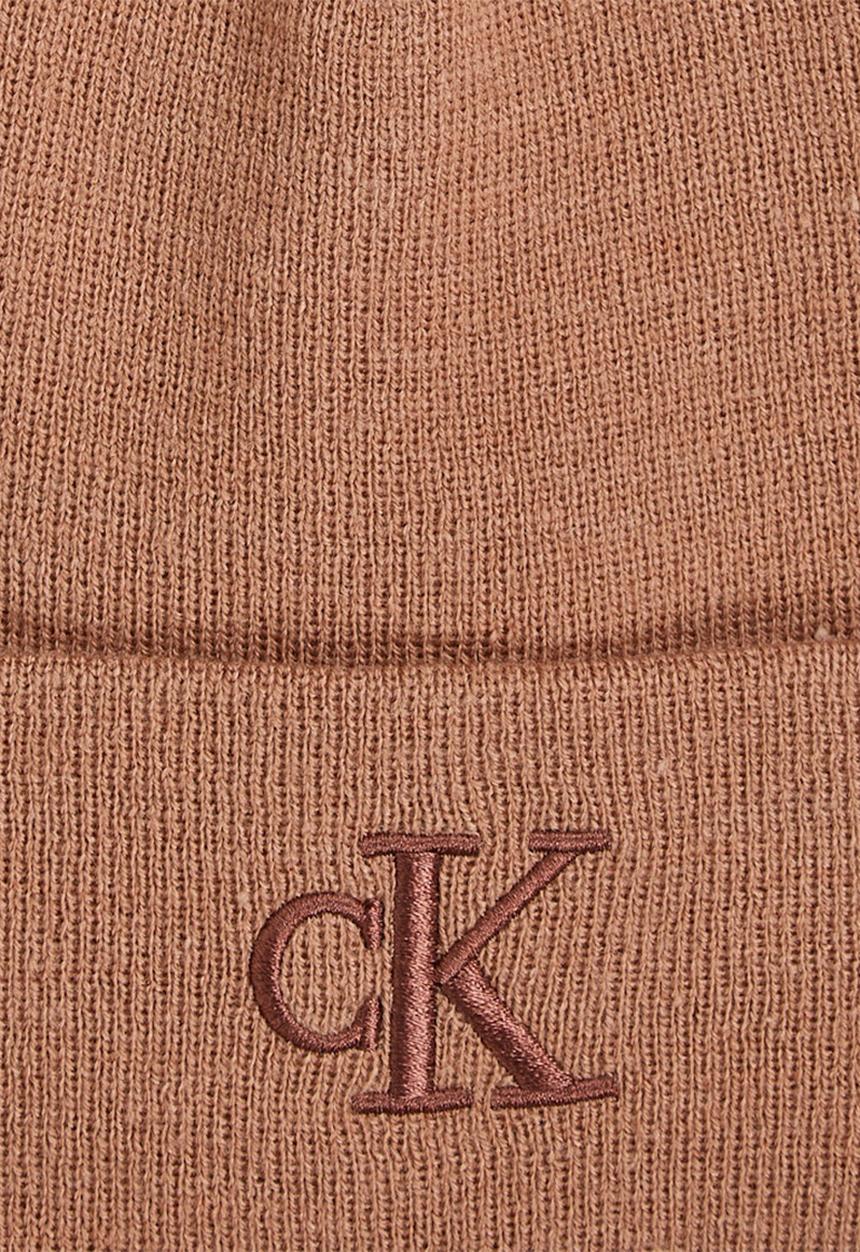 Calvin Klein - Monogram embro beanie - cognac/tonal dark