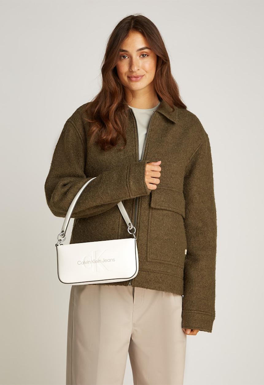Calvin Klein - Sculpted shoulder pouch25 mono - tofu
