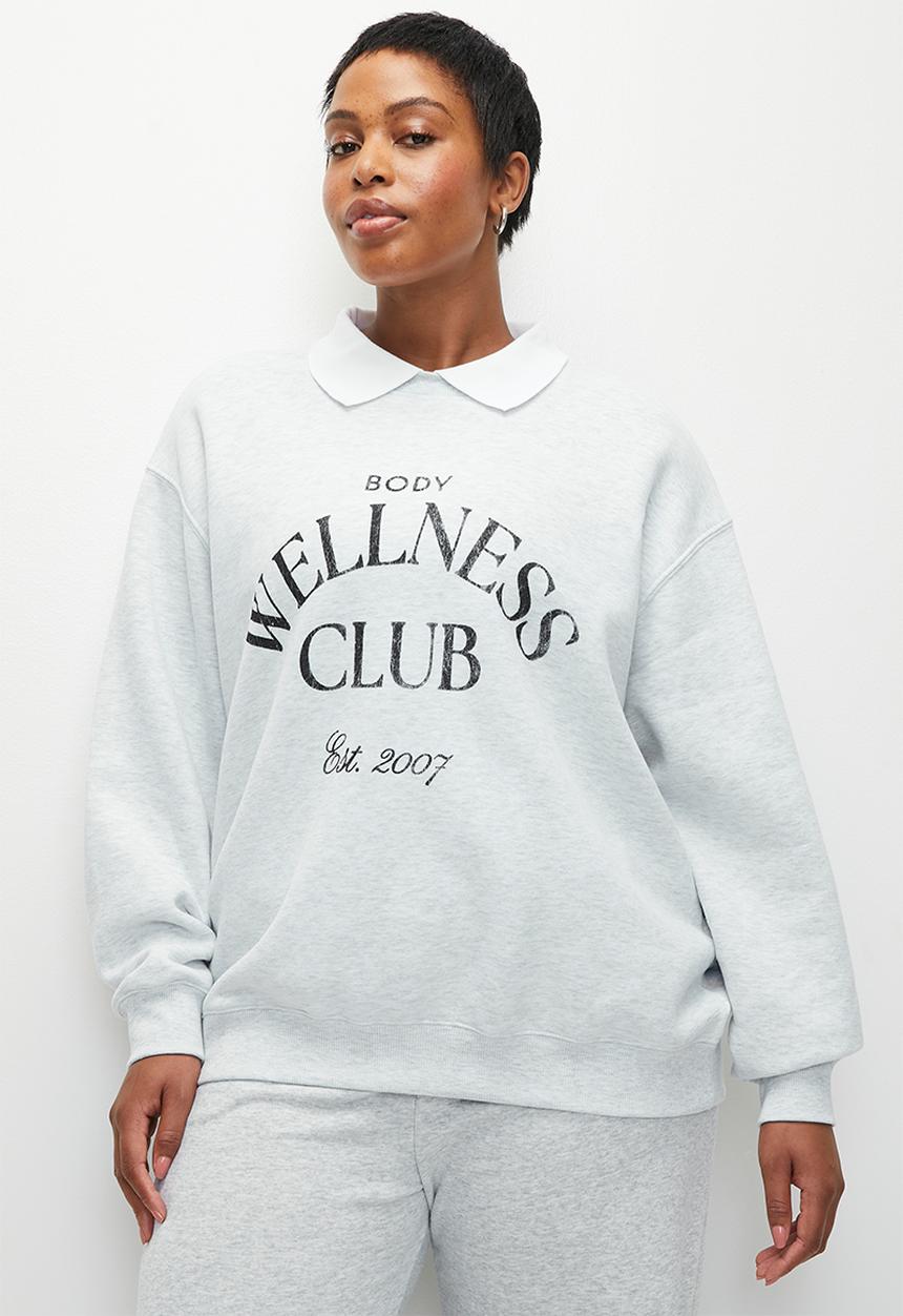 Cotton On - Plus Plush Collar Sweatshirt - Cloudy Grey Marle/Wellness Club