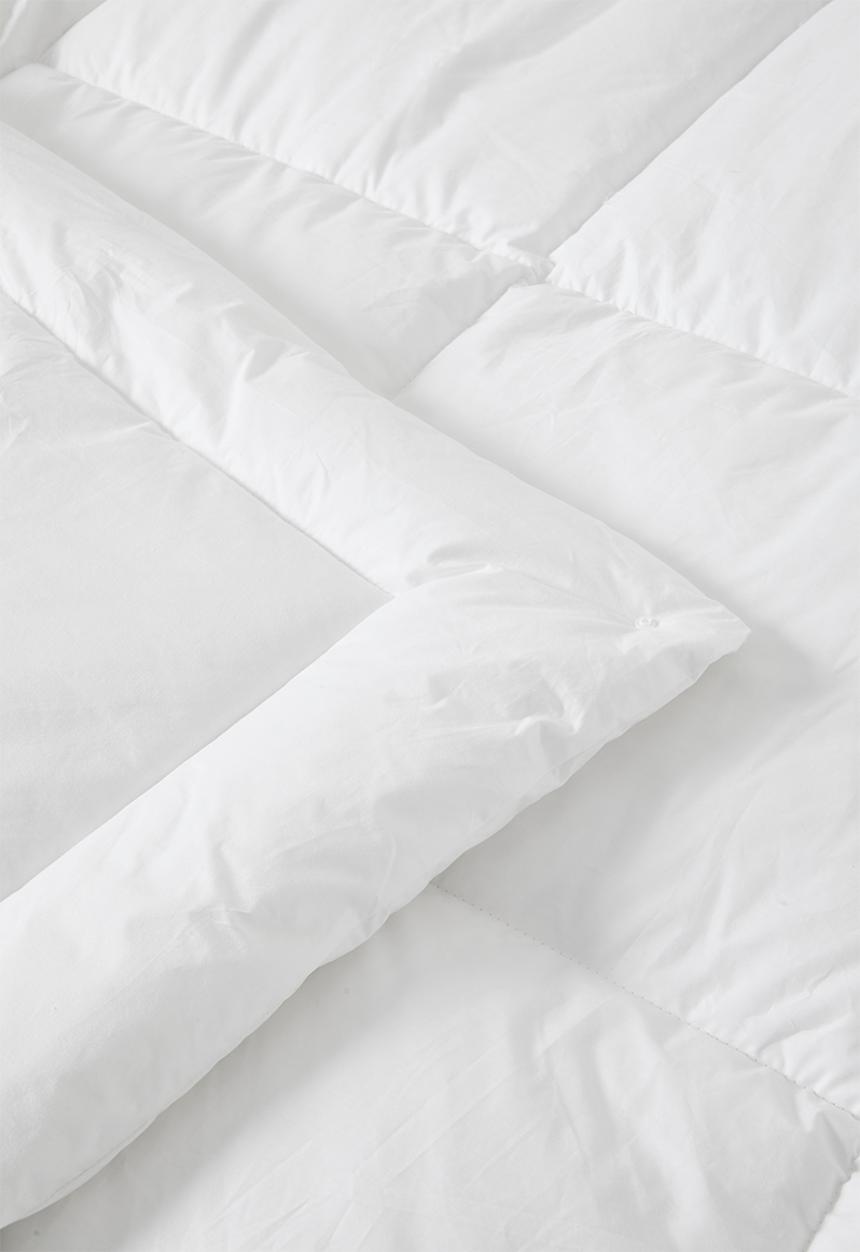 Sixth Floor - 13 Tog All seasons Microfibre 3 in 1 - white