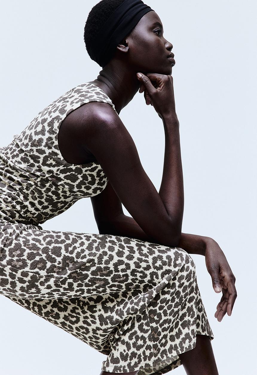 H&M - Boat-neck bodycon dress - light beige leopard print