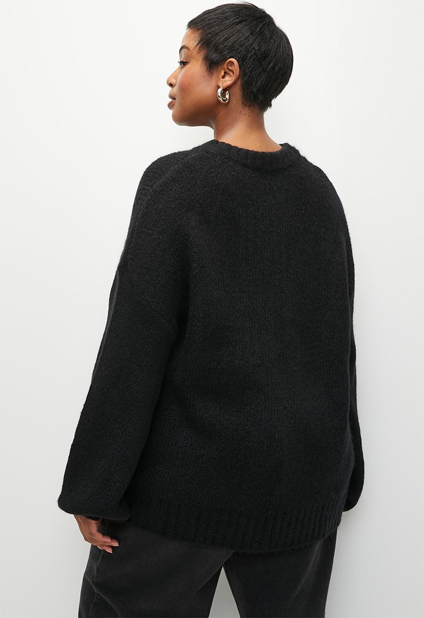 Cotton On - Plus  luxe crew pullover - black