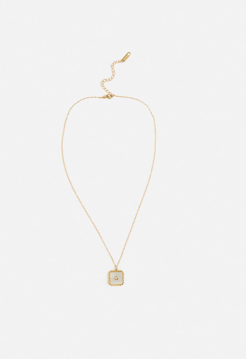 Zoe on Trend - Stylish mop pendant necklace-gold