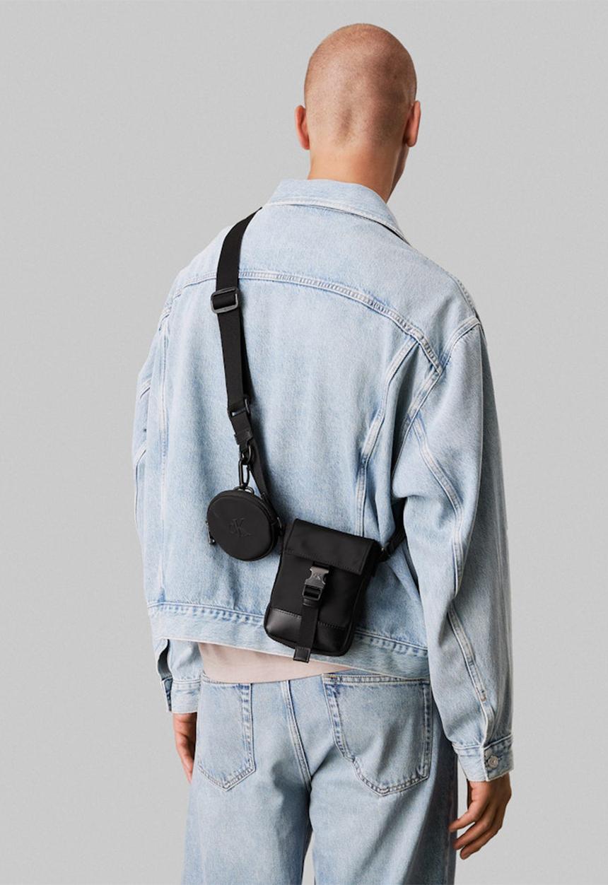 Calvin Klein - Speed Clip Ns Flap Phone Cb Ny - Black