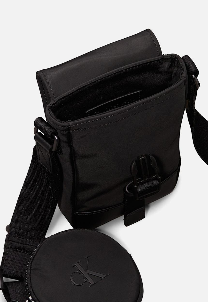 Calvin Klein - Speed Clip Ns Flap Phone Cb Ny - Black