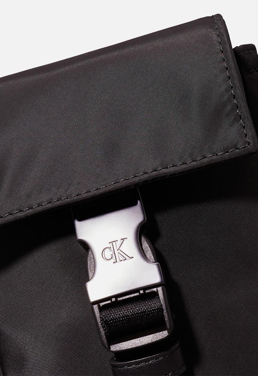 Calvin Klein - Speed Clip Ns Flap Phone Cb Ny - Black