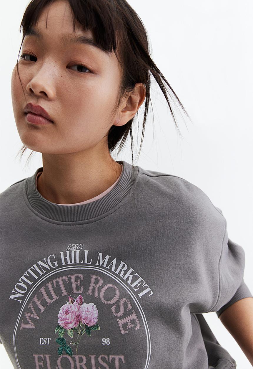 H&M - Oversized motif-front sweatshirt - grey roses
