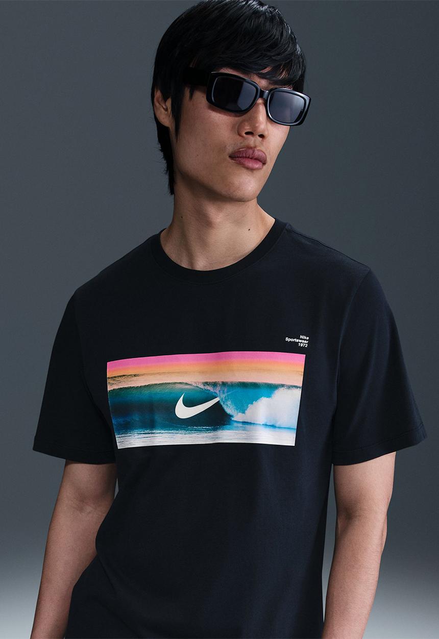 Nike - NSW OC  Photo 2 Tee - Black