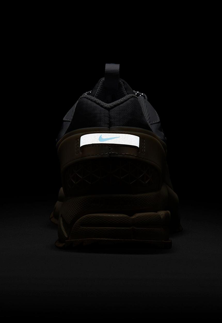 Nike - Nike Zoom Vomero Roam