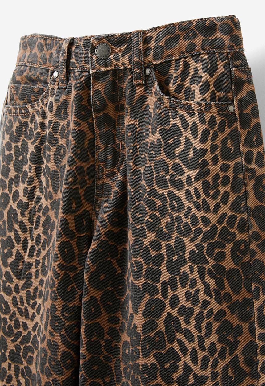 Cotton On - Super wide leg denim jean - taupy brown/leopard