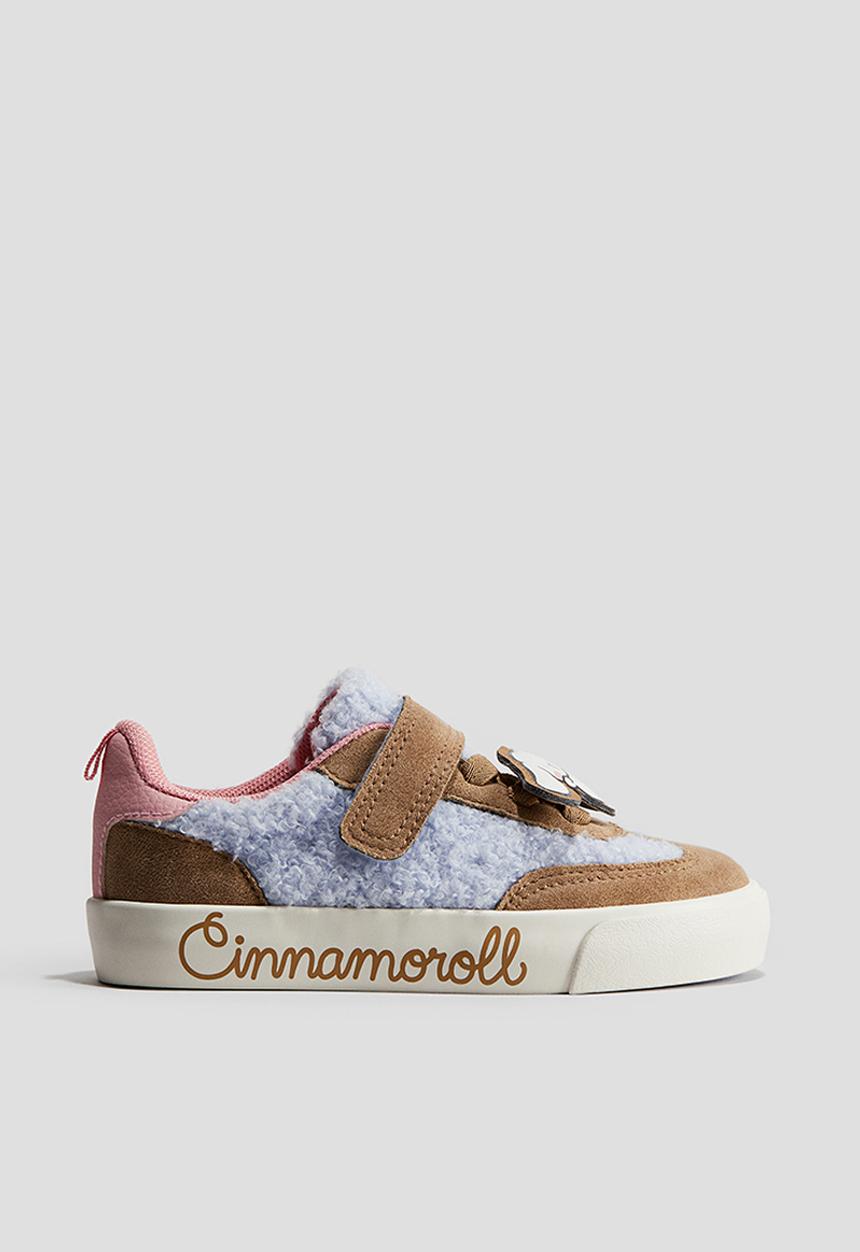 H&M - Fluffy trainers - beige cinnamoroll