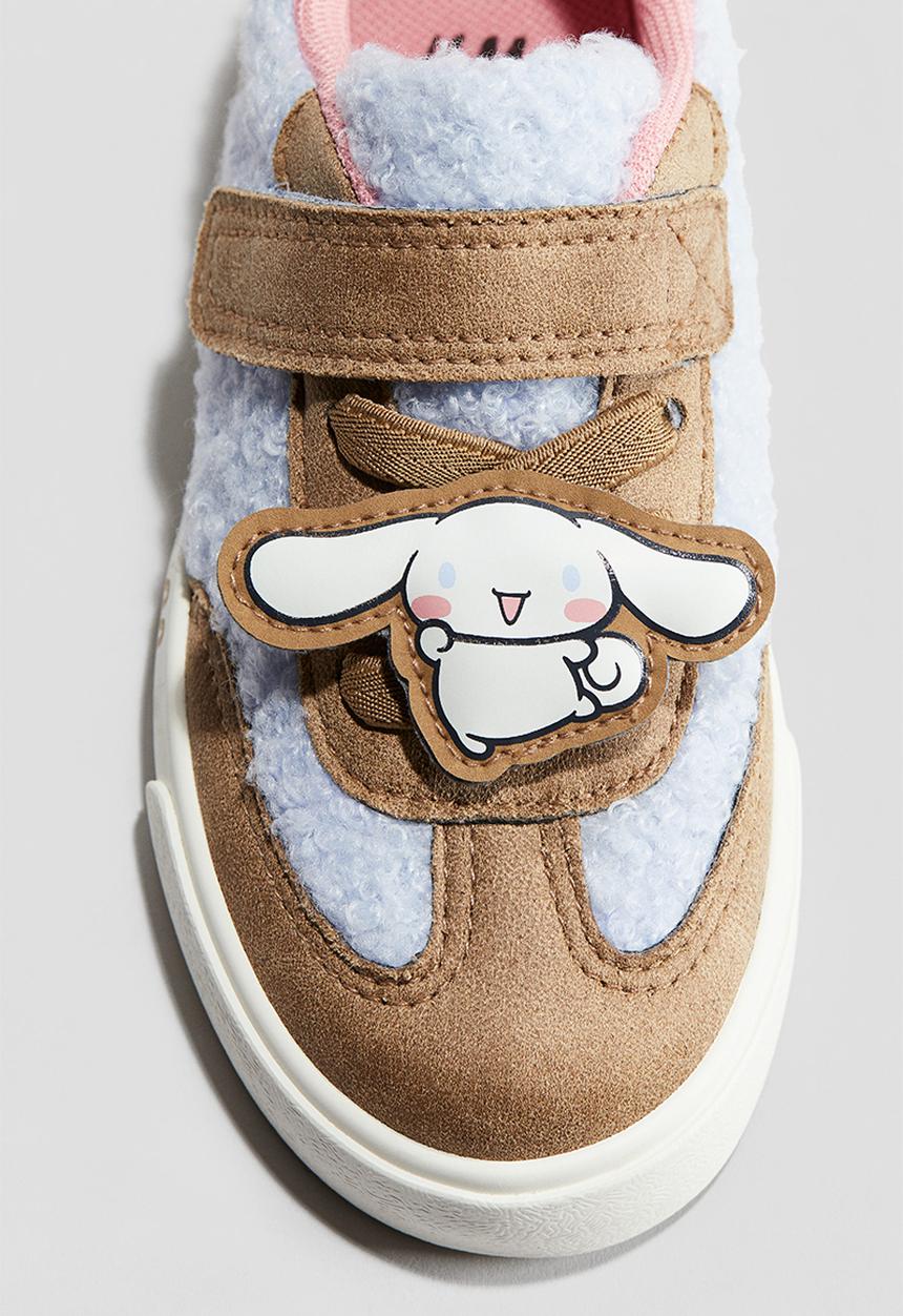 H&M - Fluffy trainers - beige cinnamoroll