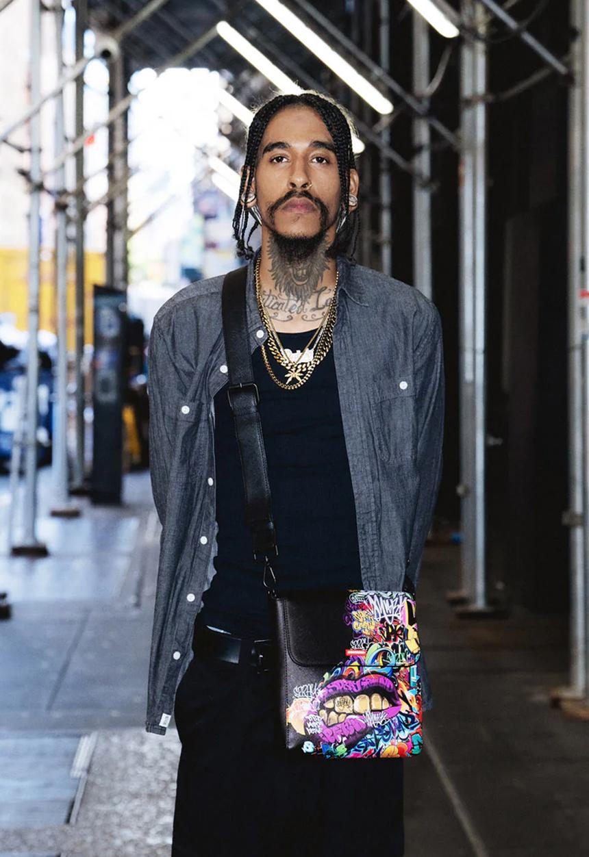 Sprayground - Half graf lipstick messenger bag-multi