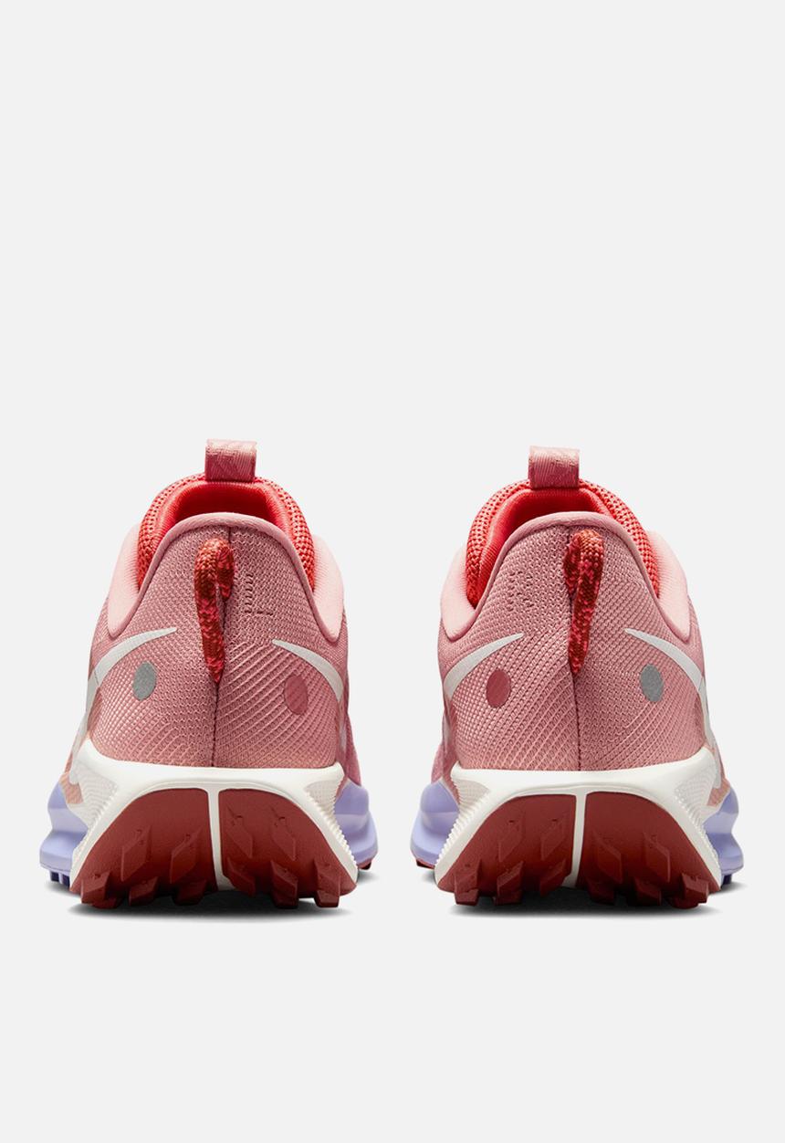 Nike - Nike Pegasus Trail 5