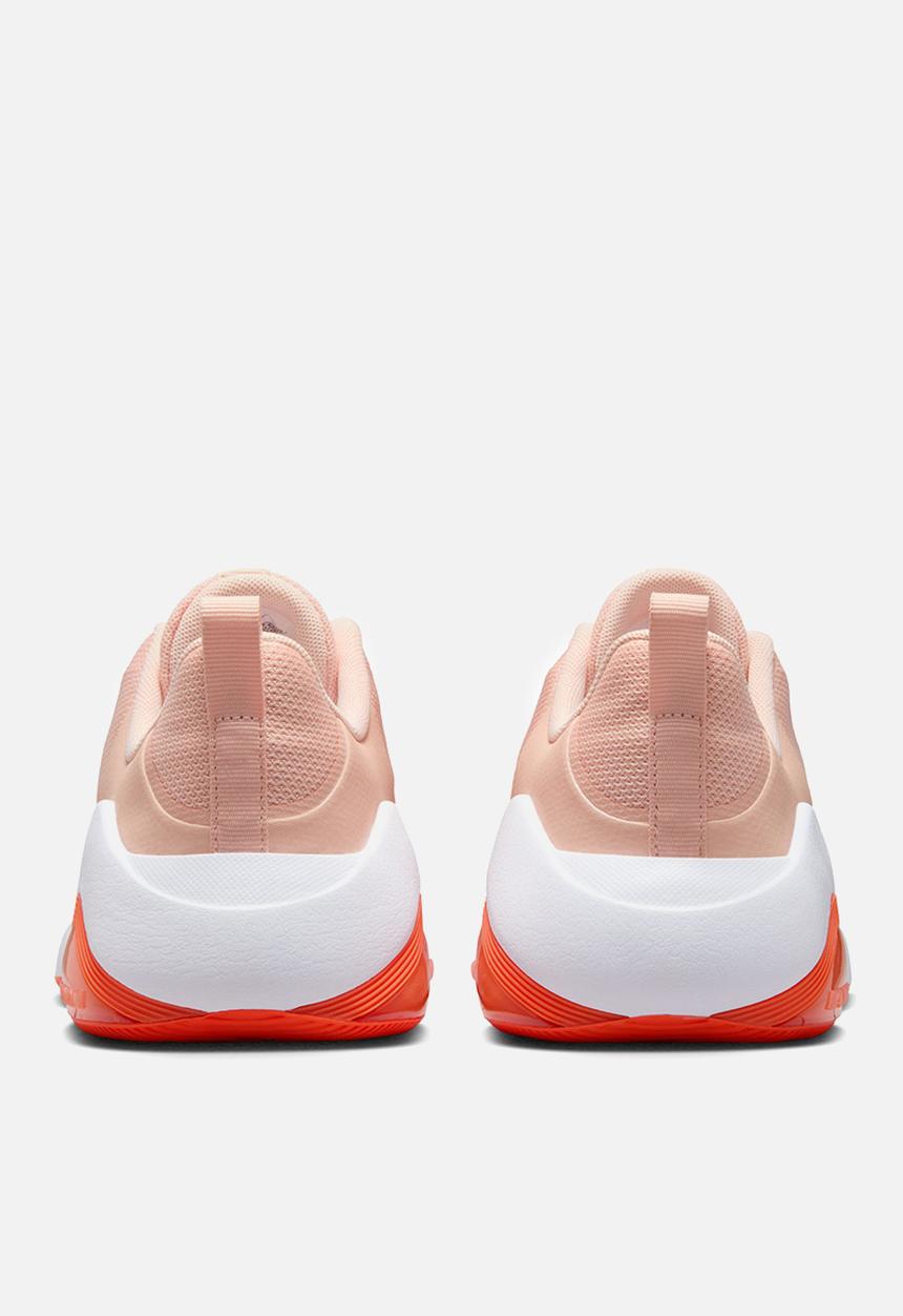 Nike - Nike Bella 7