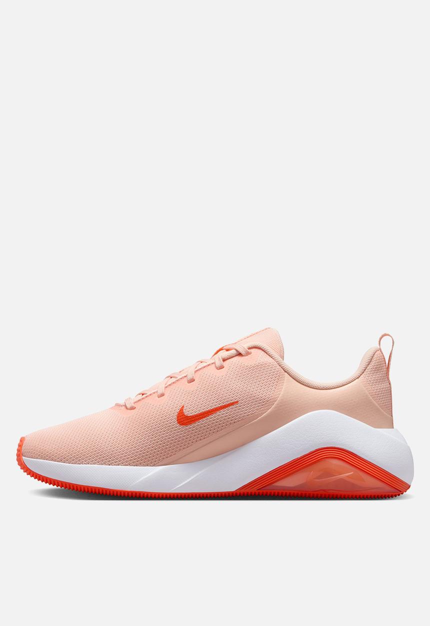 Nike - Nike Bella 7