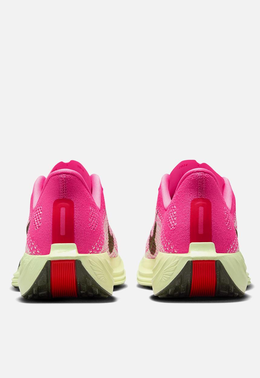 Nike - Nike Pegasus Plus