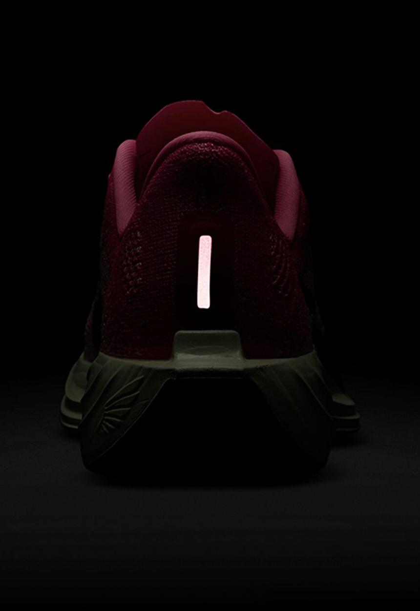 Nike - Nike Pegasus Plus