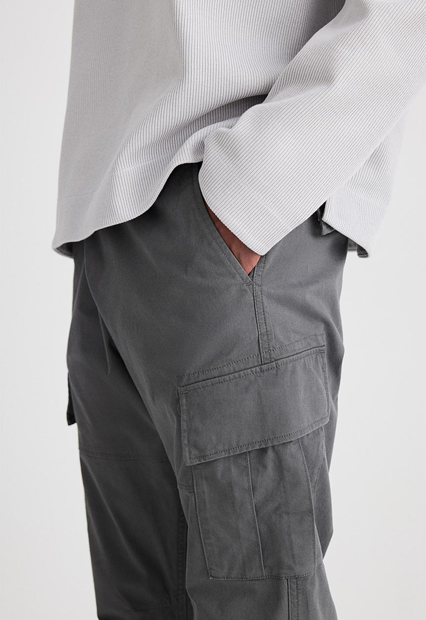 H&M - Slim fit cargo trousers - dark grey