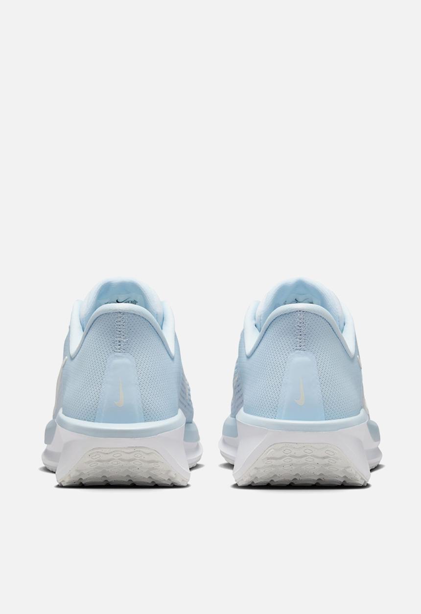 Nike - Nike Quest 6