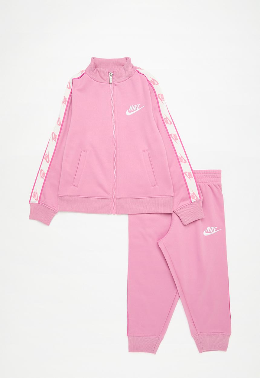 Nike - Nike tricot set - magic flamingo