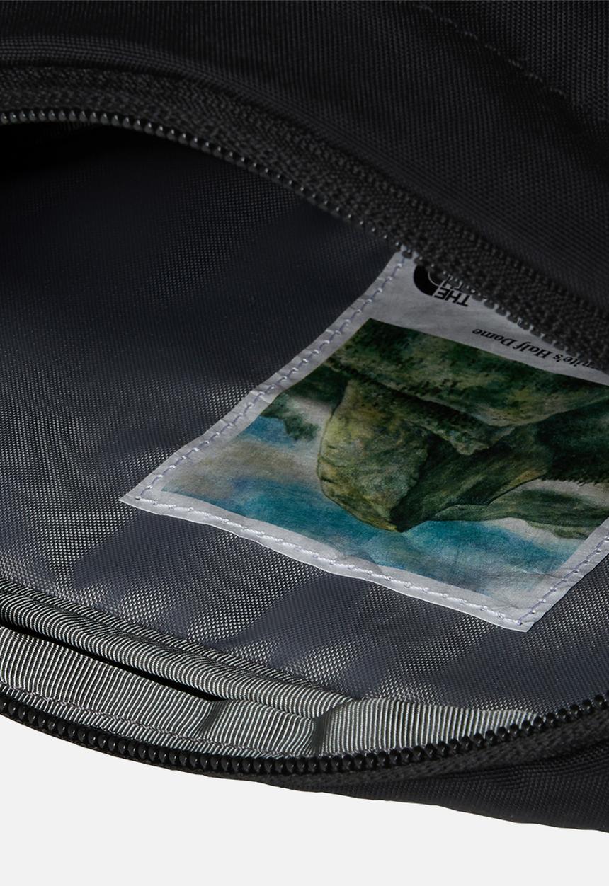 The North Face - Berkeley Lumbar - TNF Black-Mineral Gold