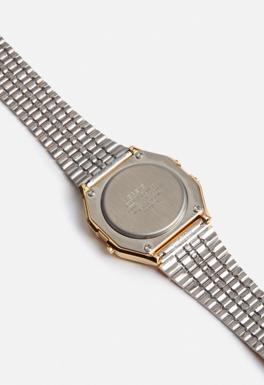 Casio - Digital alarm chrono watch 
