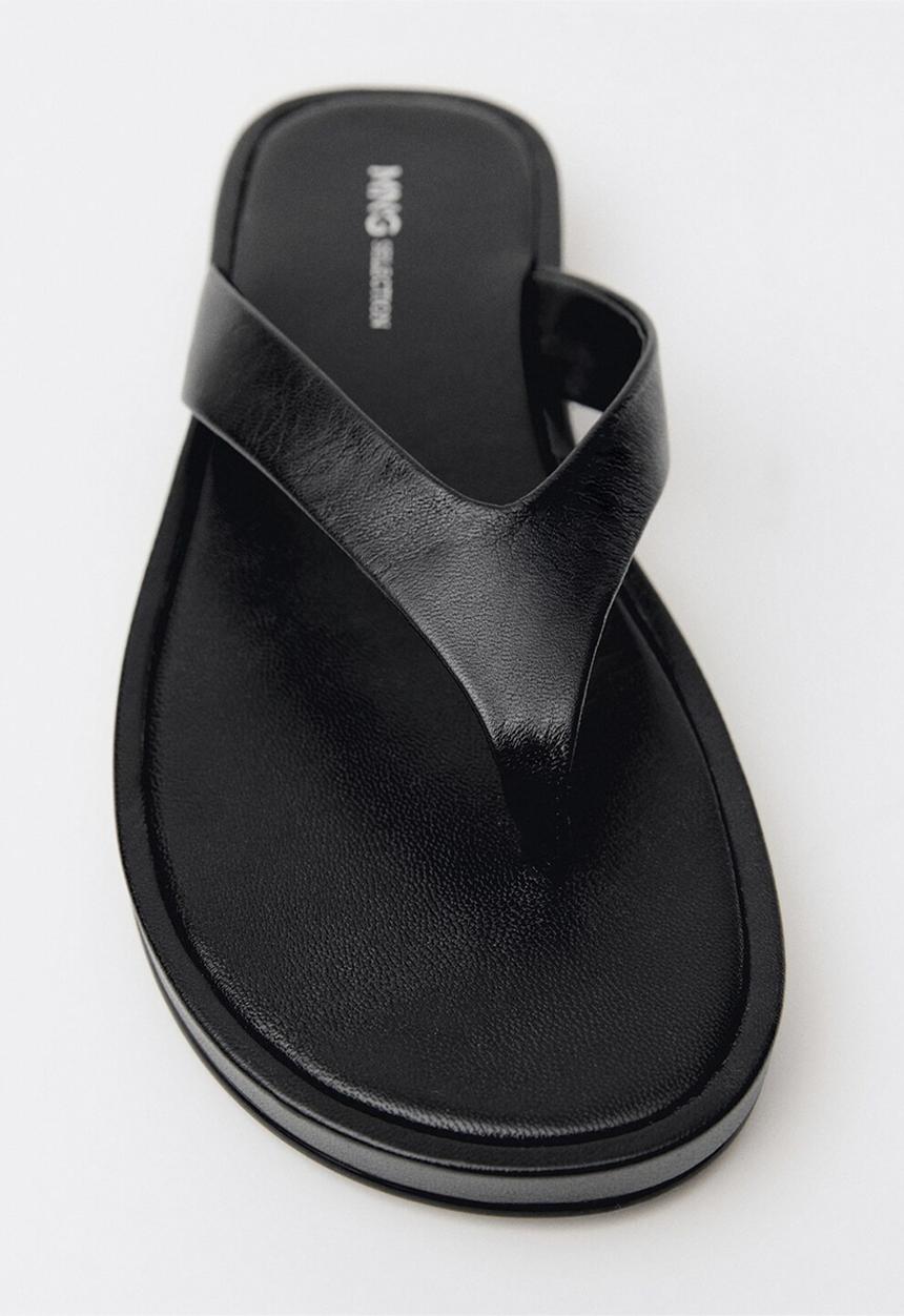 MANGO - Somni leather thong - black