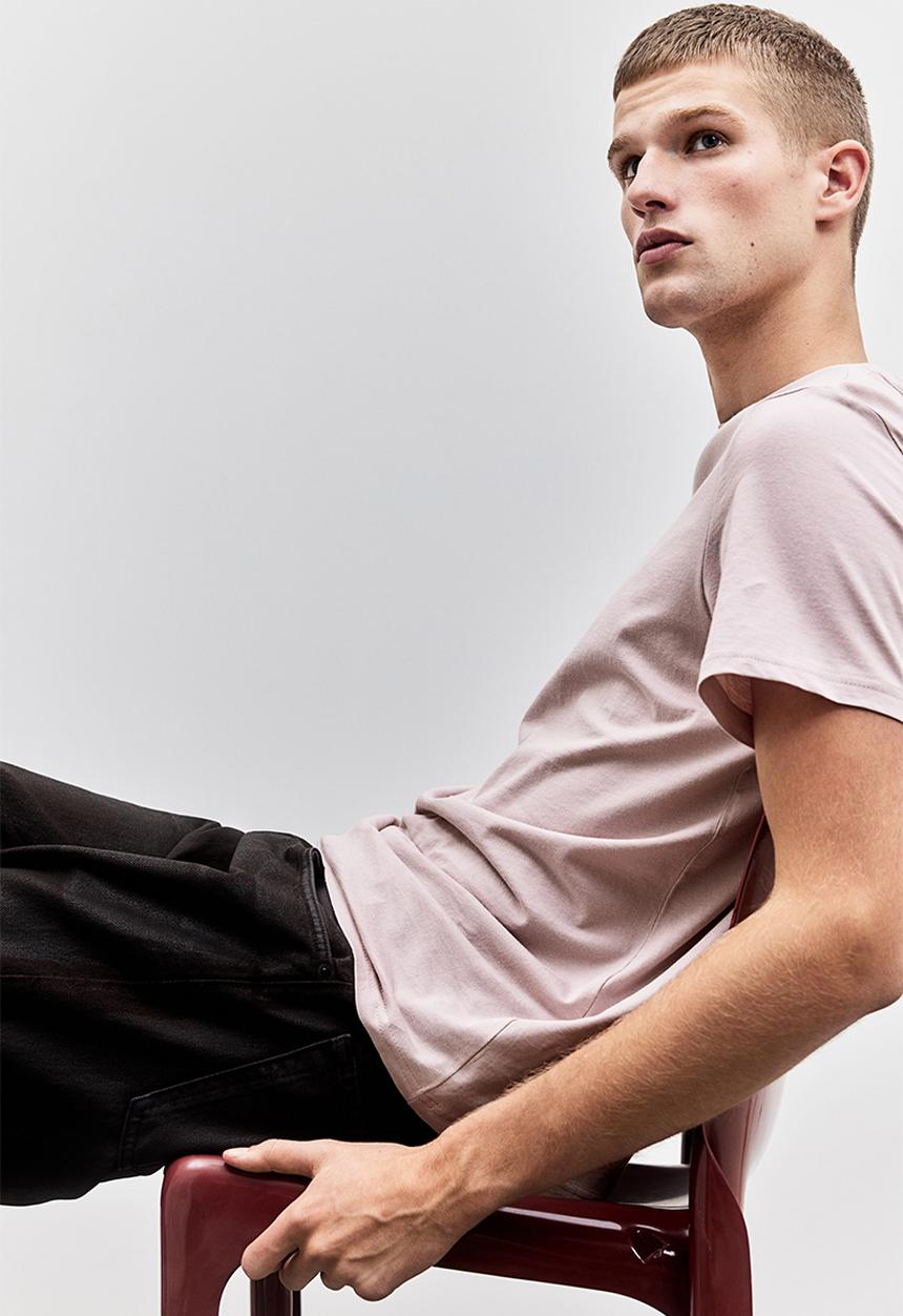 H&M - Regular fit round-neck T-shirt - pink