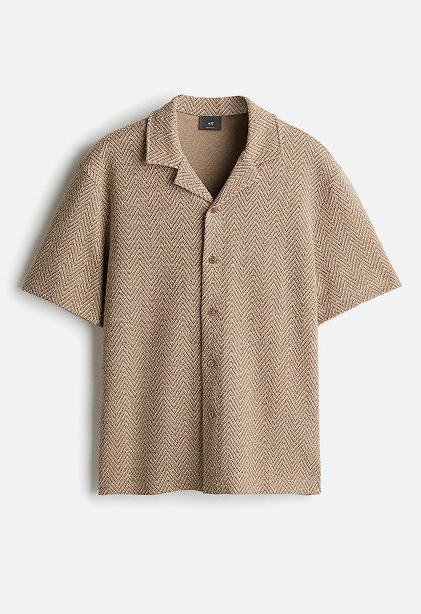 H&M - Regular fit herringbone-weave resort shirt - beige