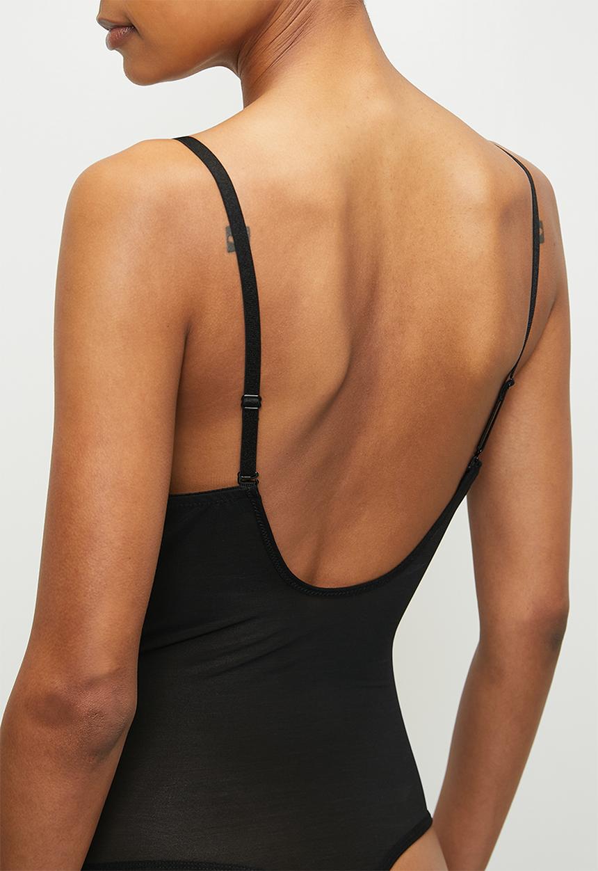 Easy Curves Shapewear - Low back plunge shaper bodysuit - black